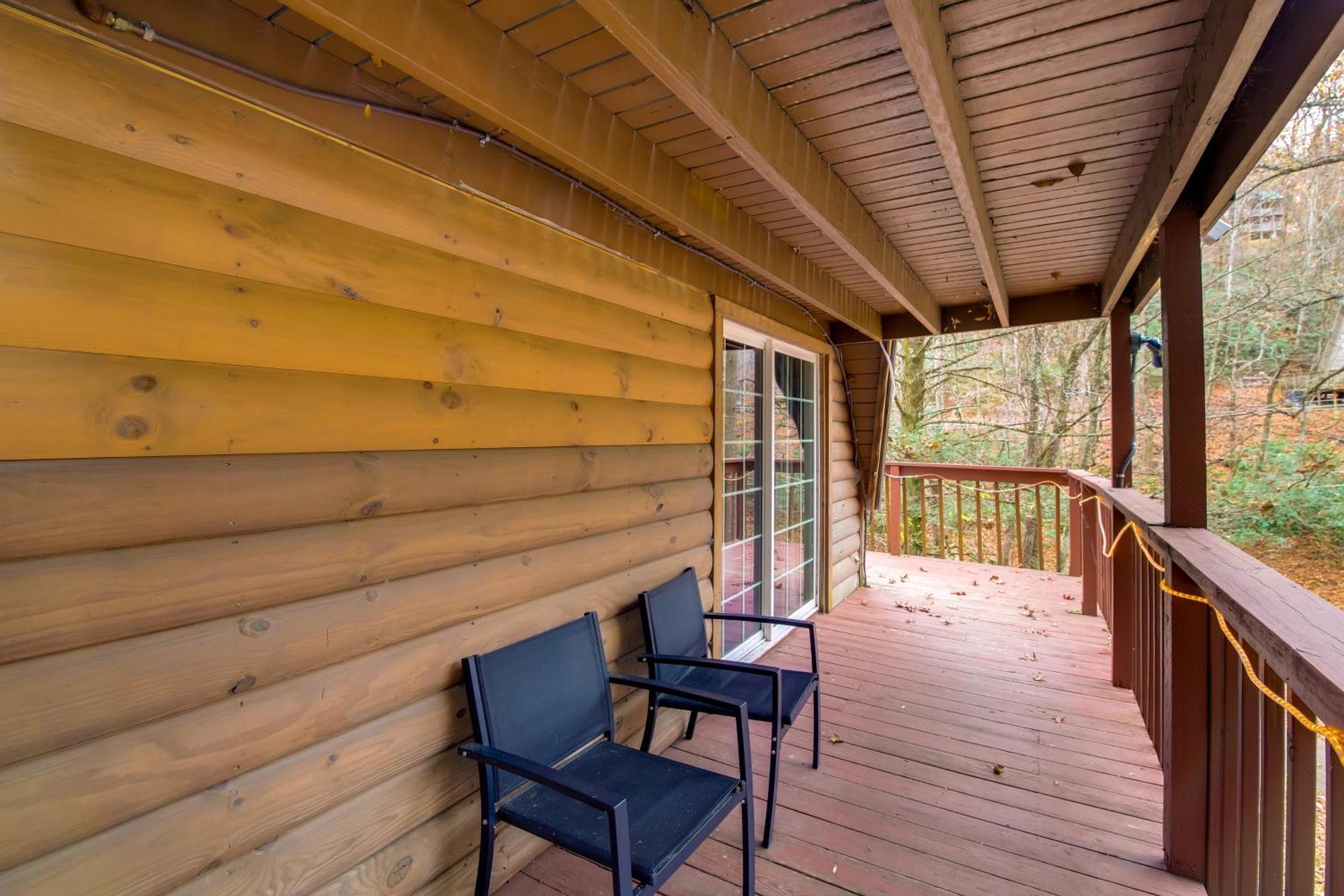 Gatlinburg A-Frame Home With Hot Tub Near Parkway Ngoại thất bức ảnh