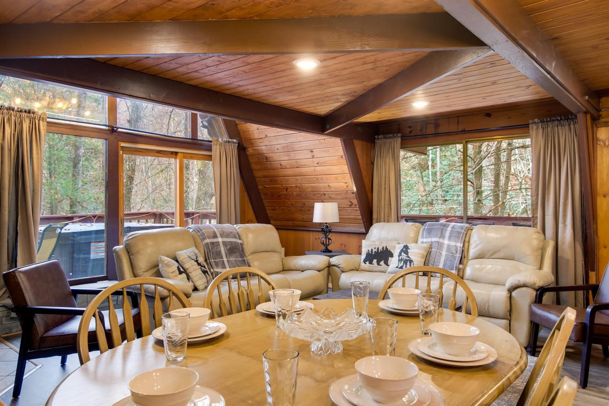 Gatlinburg A-Frame Home With Hot Tub Near Parkway Ngoại thất bức ảnh